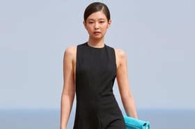 jennie side boob|Blackpink’s Jennie Kim slays the runway at Jacquemus